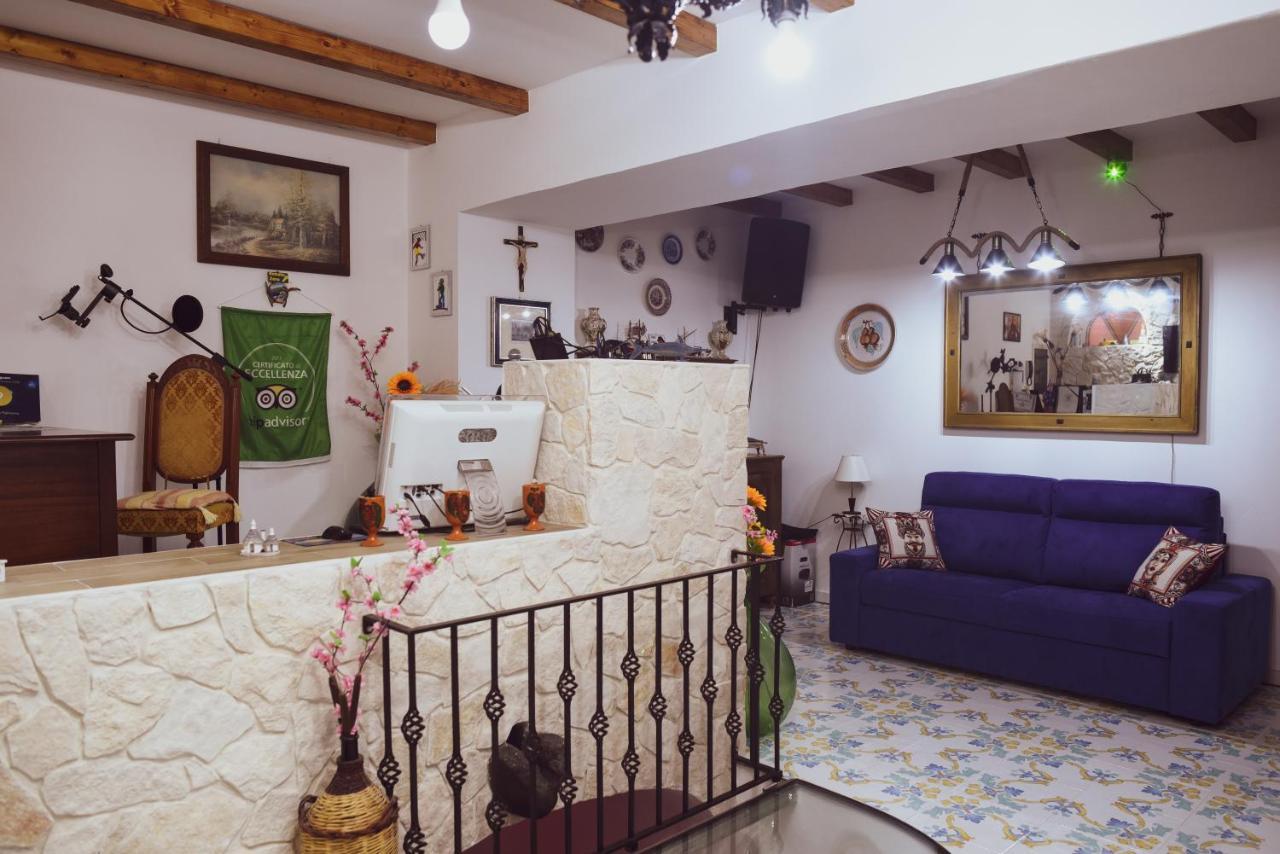 B&B Antico Palmento Lipari  Buitenkant foto