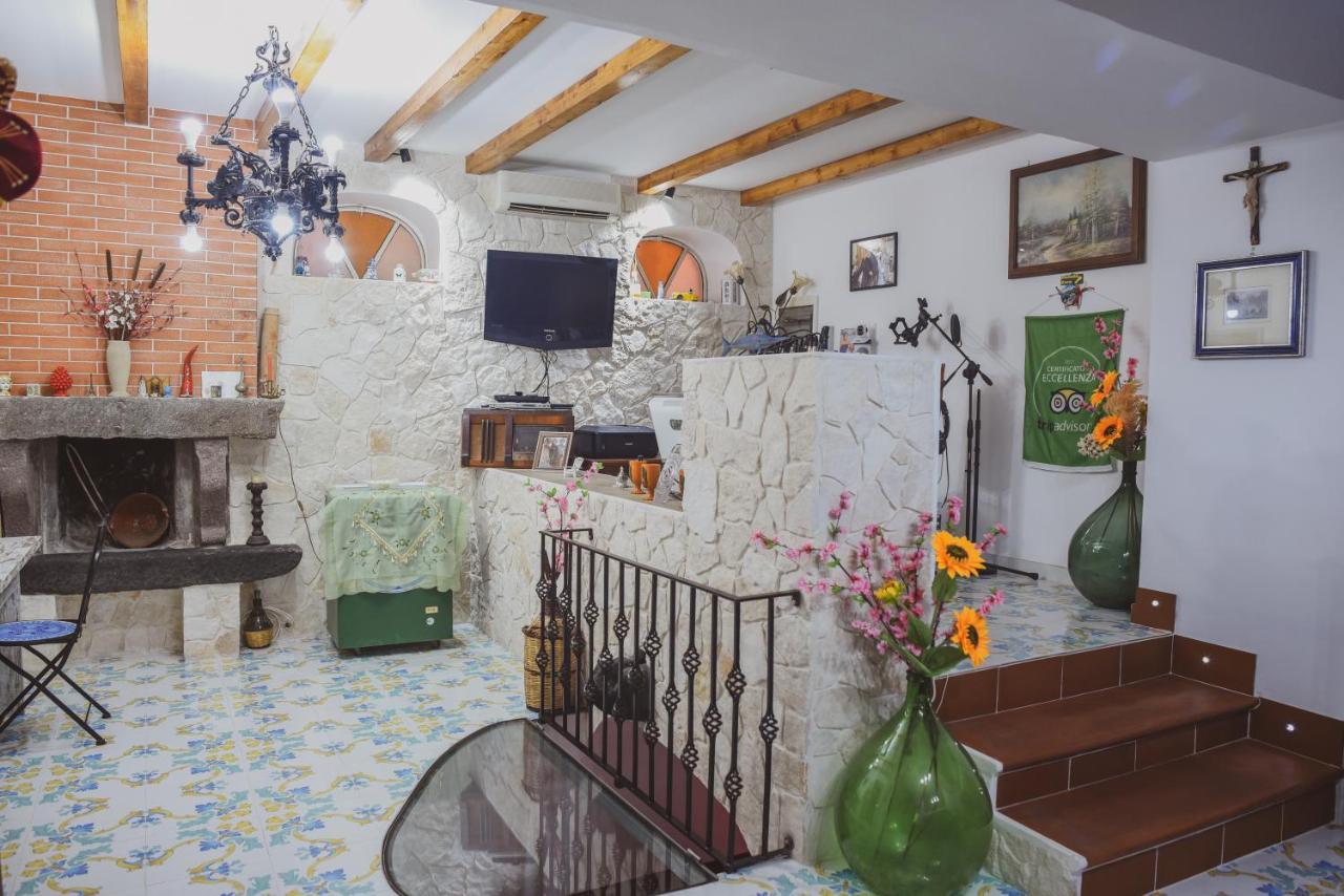 B&B Antico Palmento Lipari  Buitenkant foto