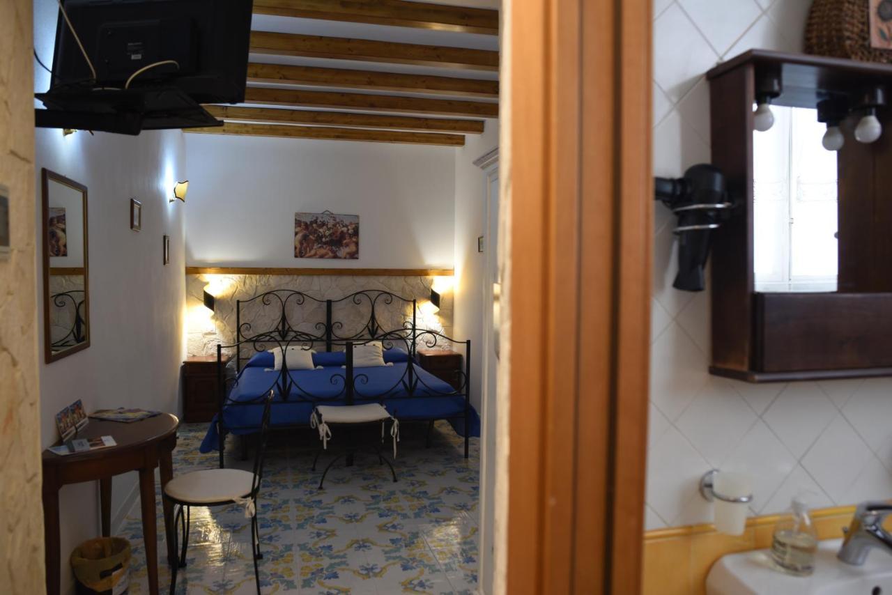 B&B Antico Palmento Lipari  Buitenkant foto