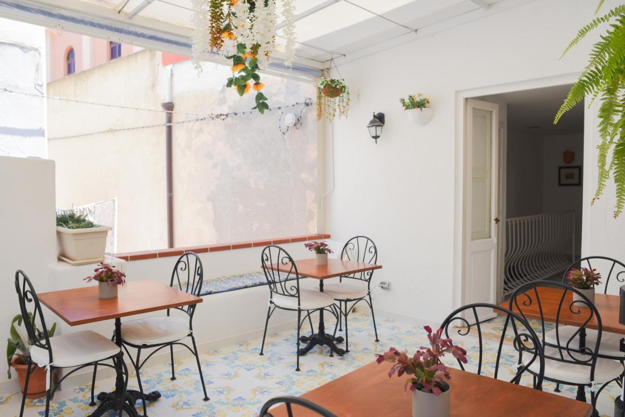 B&B Antico Palmento Lipari  Buitenkant foto