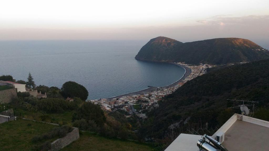 B&B Antico Palmento Lipari  Buitenkant foto