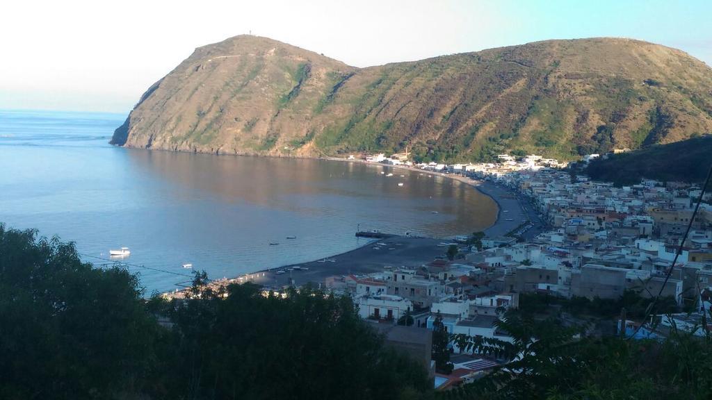 B&B Antico Palmento Lipari  Buitenkant foto